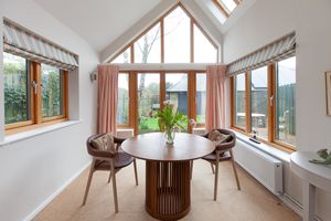 Dining Room - click for photo gallery